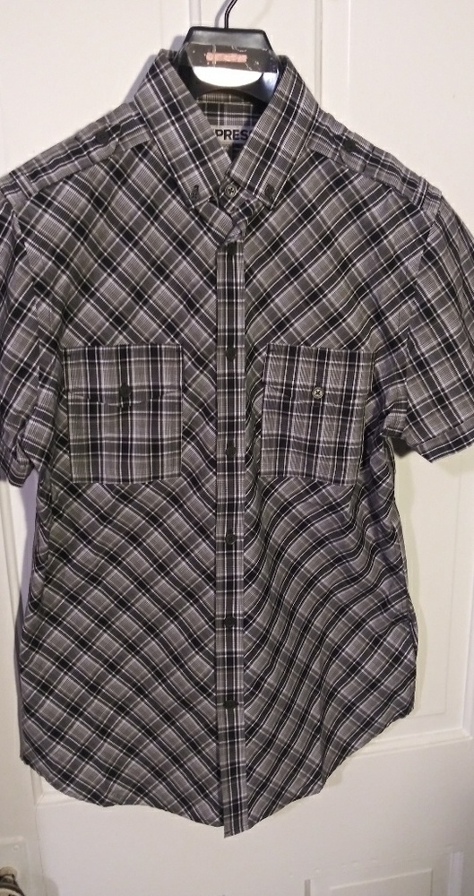 Short sleeve shirt